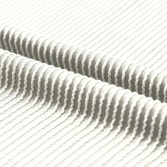 White Casual Women's Twisted Threaded Short-Sleeved T-Shirt - Picture 6 of 6